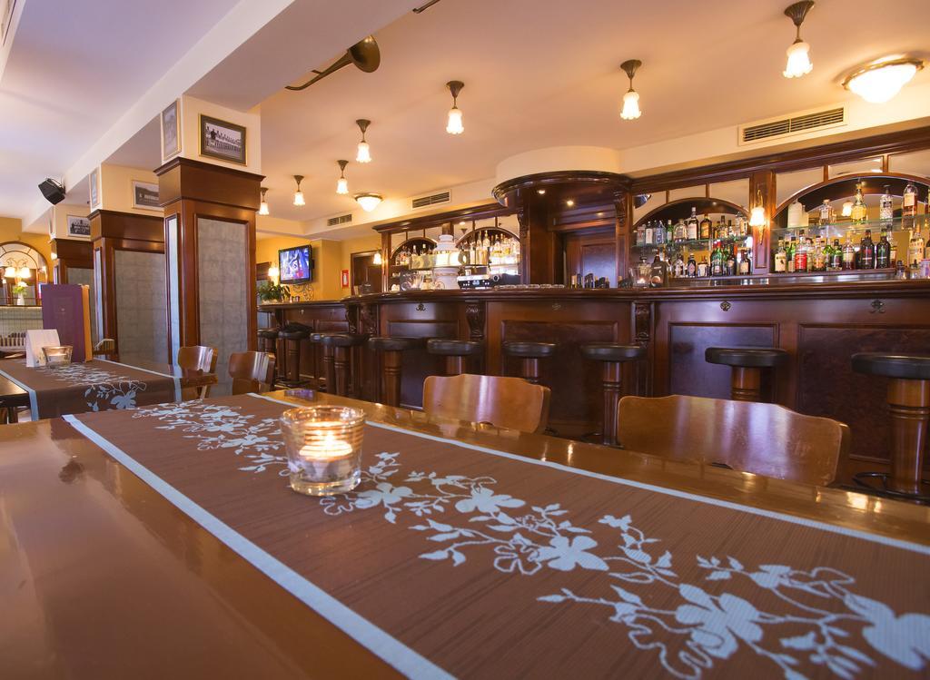 Parkhotel Idar-Oberstein Bagian luar foto