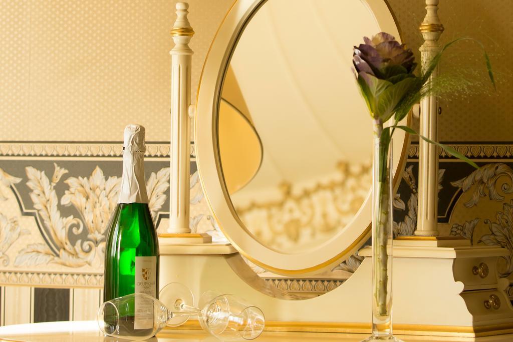 Parkhotel Idar-Oberstein Bagian luar foto
