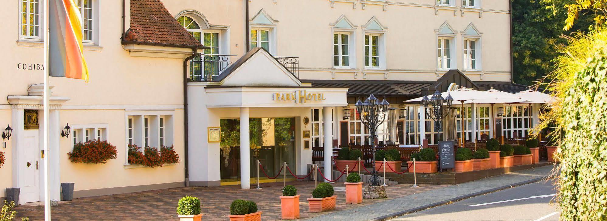 Parkhotel Idar-Oberstein Bagian luar foto